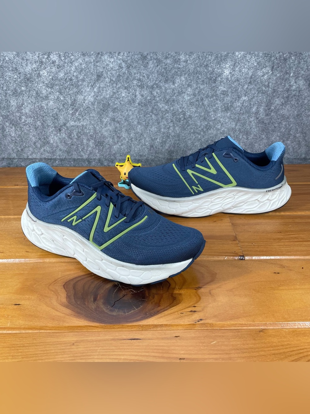 New Balance Fresh Foam X More v4 Mens Size 11.5 D Blue Running Shoes MMORCN4